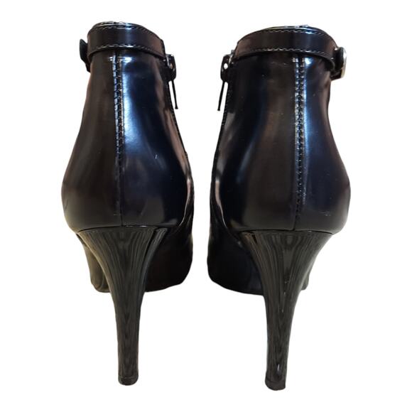 Chloé Black Leather Stiletto Ankle Boot with Ankle Strap Detail Women's 35.5 - Picture 8 of 11